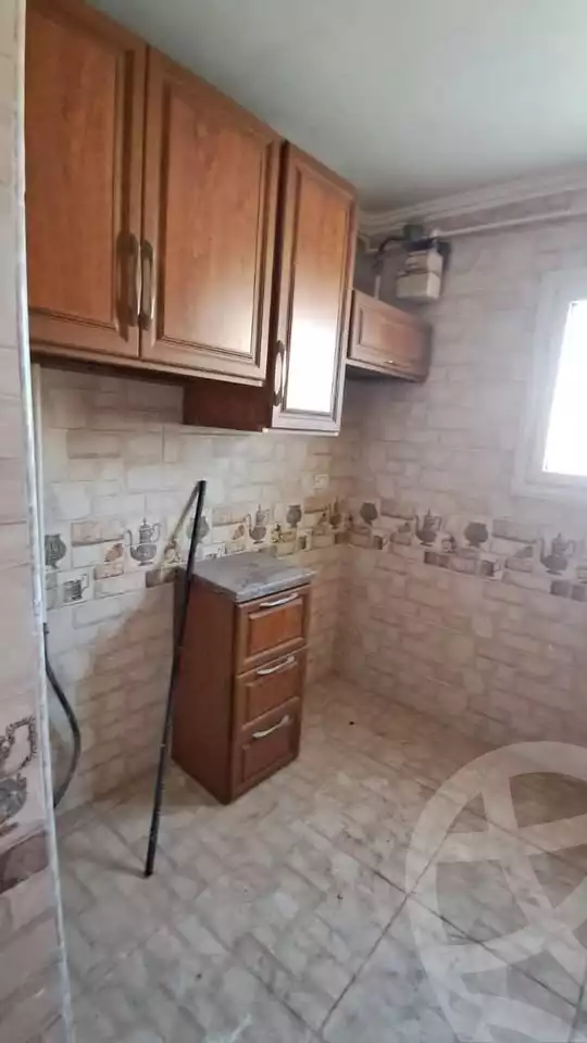 https://aqarmap.com.eg/ar/listing/6085098-for-rent-alexandria-ganaklis