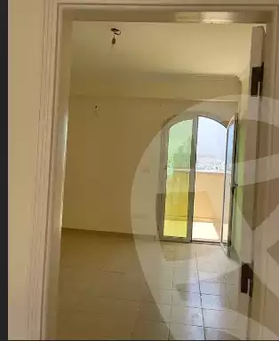 https://aqarmap.com.eg/en/listing/6085371-for-rent-cairo-al-oubour-el-hay-el-khames