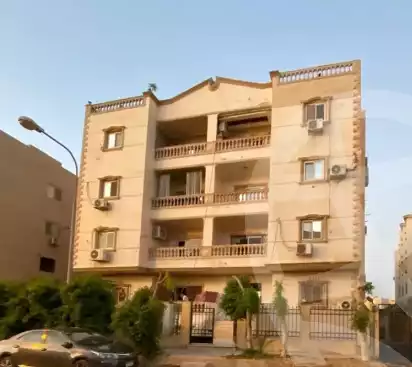 https://aqarmap.com.eg/en/listing/6085391-for-rent-cairo-al-oubour-el-hay-el-taseaa-el-thaqafa-st
