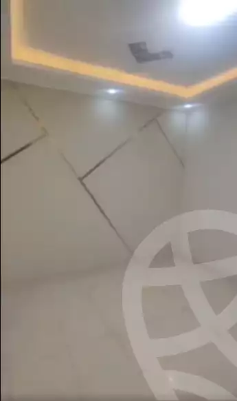 https://aqarmap.com.eg/en/listing/6085598-for-sale-alexandria-l-jmy-el-hanouvel