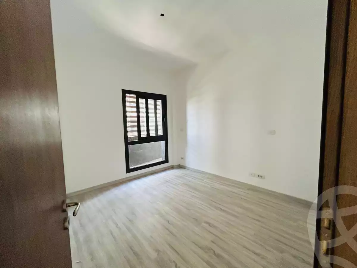 https://aqarmap.com.eg/en/listing/6085838-for-sale-cairo-new-cairo-madinaty-bryfdw