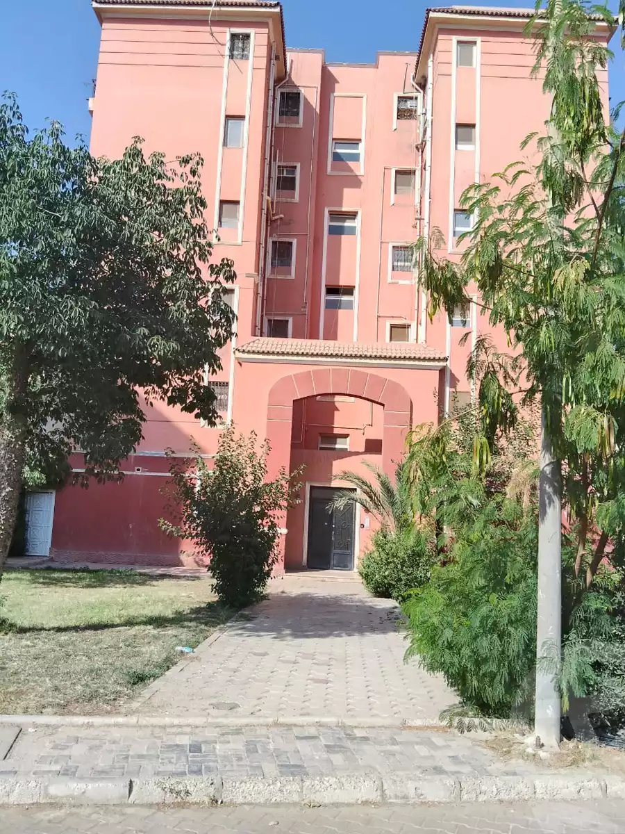 https://aqarmap.com.eg/en/listing/6086277-for-sale-cairo-el-sheikh-zayed-city-compounds-rawdet-zayed
