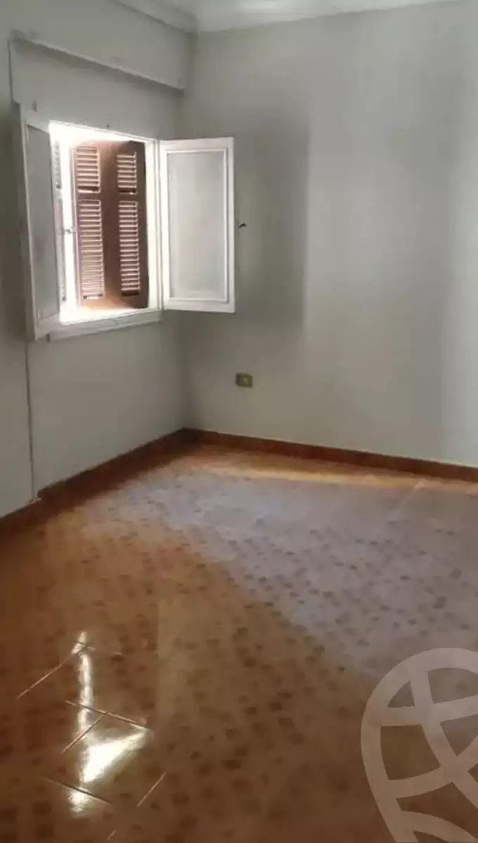 https://aqarmap.com.eg/ar/listing/6086451-for-sale-cairo-mokattam-lhdb-l-ly-shareaa-9
