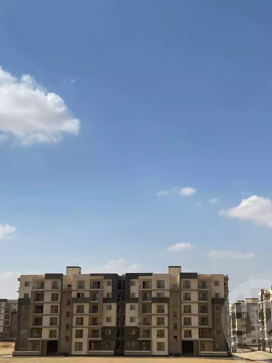 https://aqarmap.com.eg/en/listing/6086681-for-sale-cairo-el-sheikh-zayed-city-lshykh-zyd-ljdyd-west-view-residence-hdp