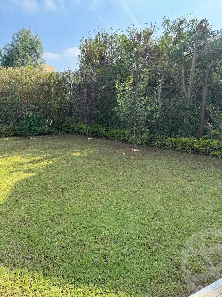 https://aqarmap.com.eg/ar/listing/6086771-for-sale-cairo-new-cairo-compounds-hyde-park-centre-ville-hyde-park