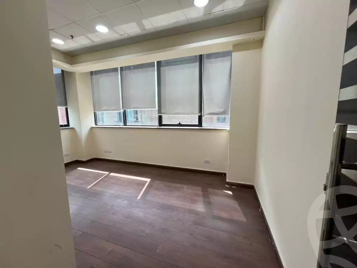 https://aqarmap.com.eg/en/listing/6086882-for-rent-cairo-new-cairo-90th-street-south-teseen-st
