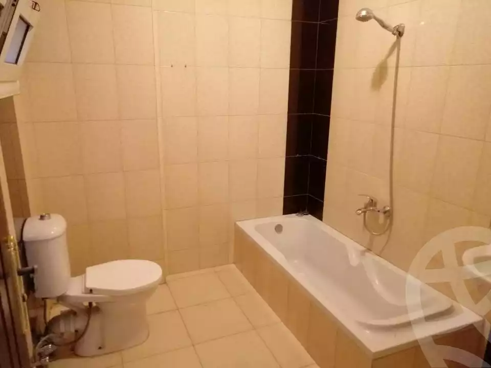 https://aqarmap.com.eg/ar/listing/6087462-for-rent-cairo-mokattam-lhdb-l-ly