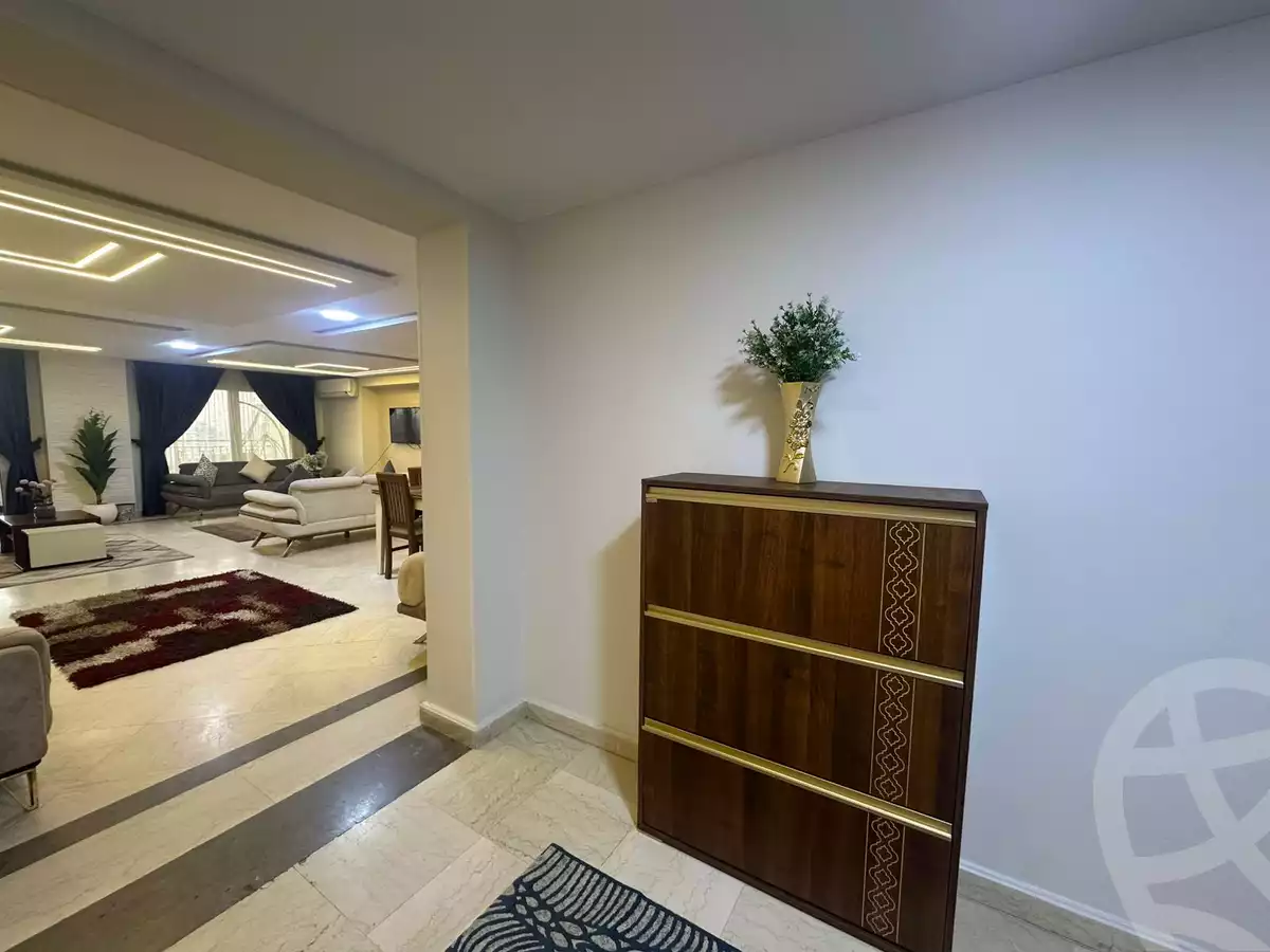 https://aqarmap.com.eg/en/listing/6089504-for-rent-cairo-manial-abd-el-aziz-al-saud-st