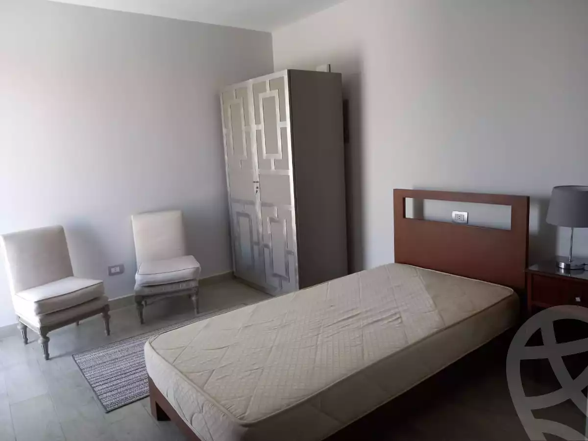 https://aqarmap.com.eg/en/listing/6089738-for-rent-cairo-el-sheikh-zayed-city-compounds-kmbwnd-wyst-twn-swdyk