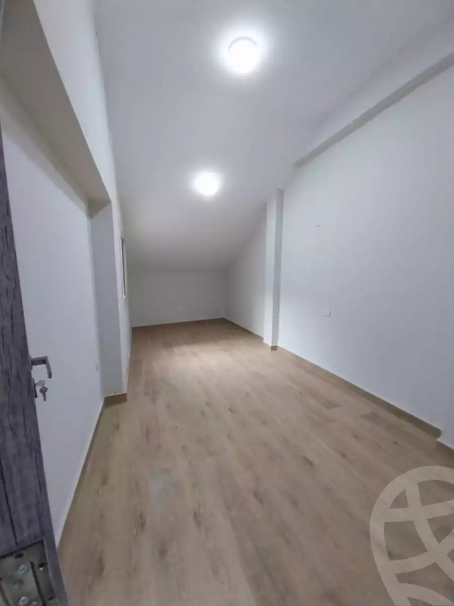 https://aqarmap.com.eg/ar/listing/6090107-for-rent-cairo-mokattam-lhdb-l-ly-adly-el-melegy-st