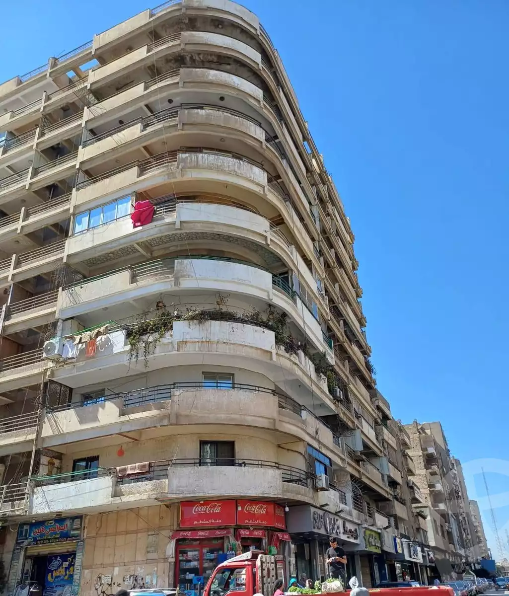 https://aqarmap.com.eg/en/listing/6090415-for-sale-cairo-mokattam-lhdb-l-ly-shareaa-9