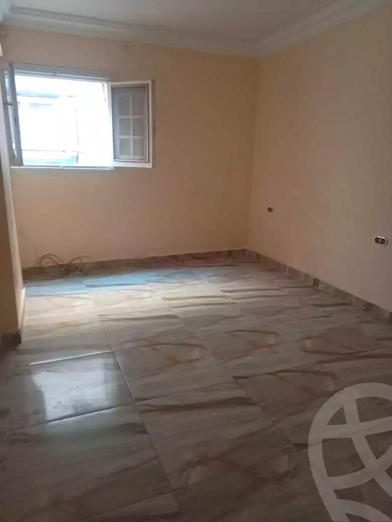 https://aqarmap.com.eg/ar/listing/6090856-for-sale-alexandria-l-jmy-lbytsh-el-zohour-st