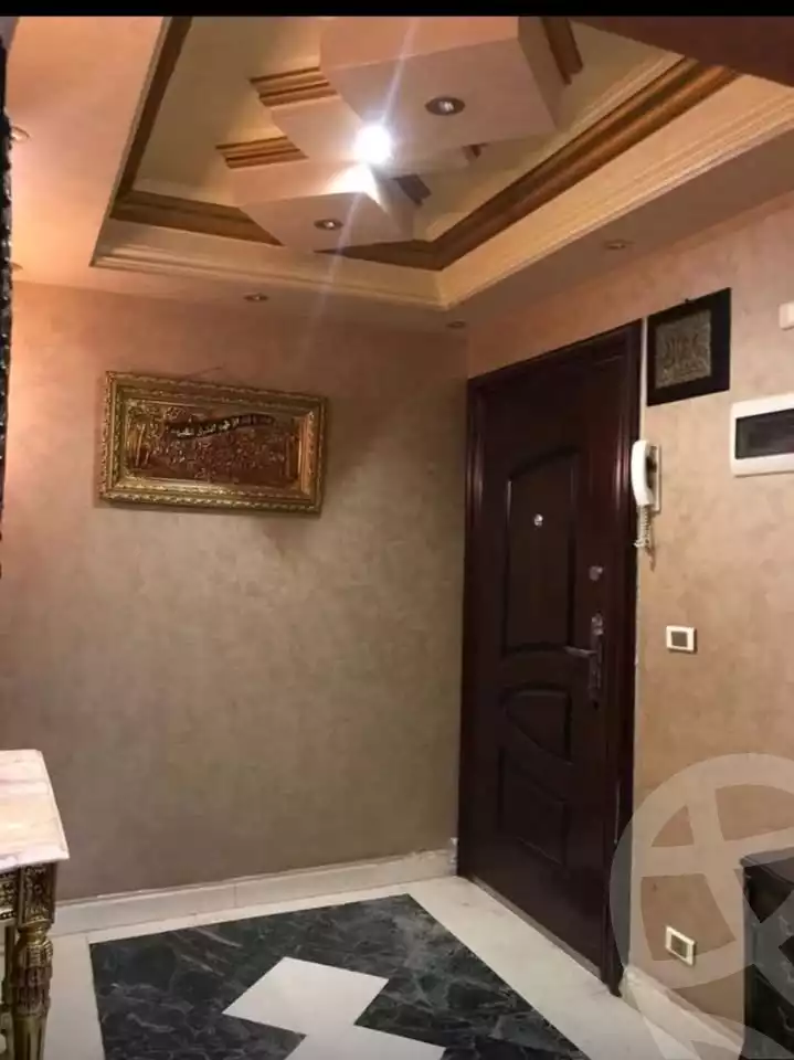 https://aqarmap.com.eg/ar/listing/6091144-for-sale-cairo-mokattam-lhdb-l-ly-shareaa-9
