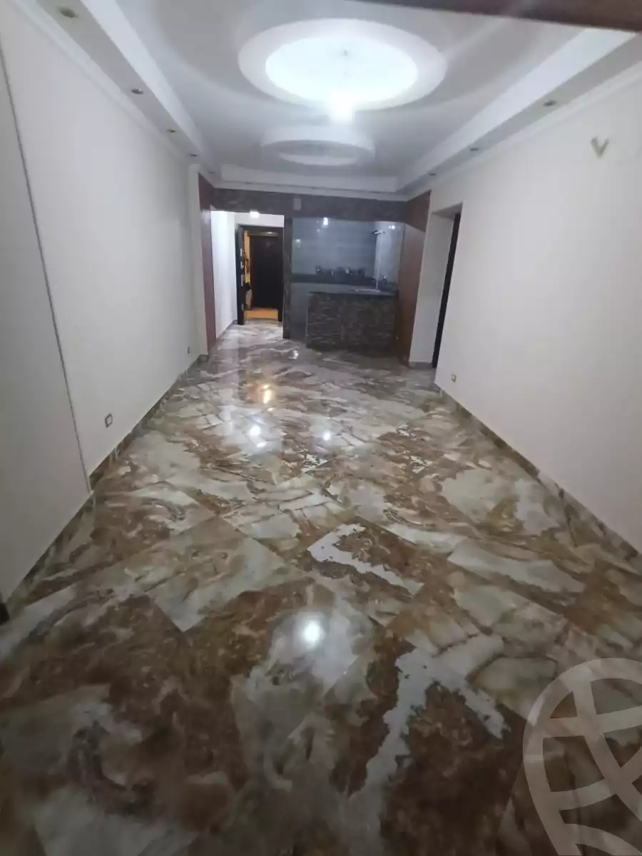 https://aqarmap.com.eg/en/listing/6091231-for-rent-cairo-mokattam-el-hadabah-el-wosta