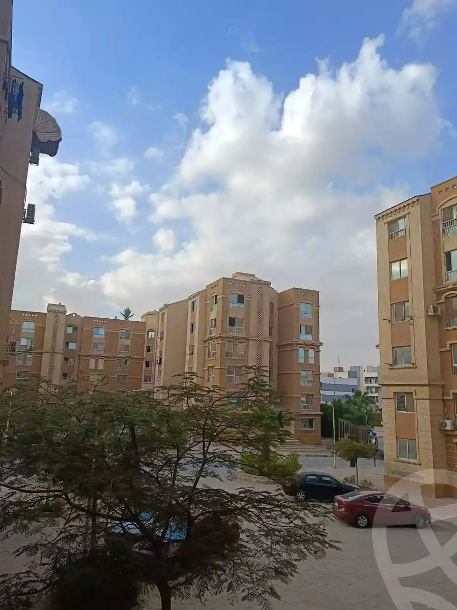 https://aqarmap.com.eg/en/listing/6090312-for-sale-cairo-6th-of-october-hadaeq-october-kmbwnd-fy-hdyq-ktwbr-lotus-compound