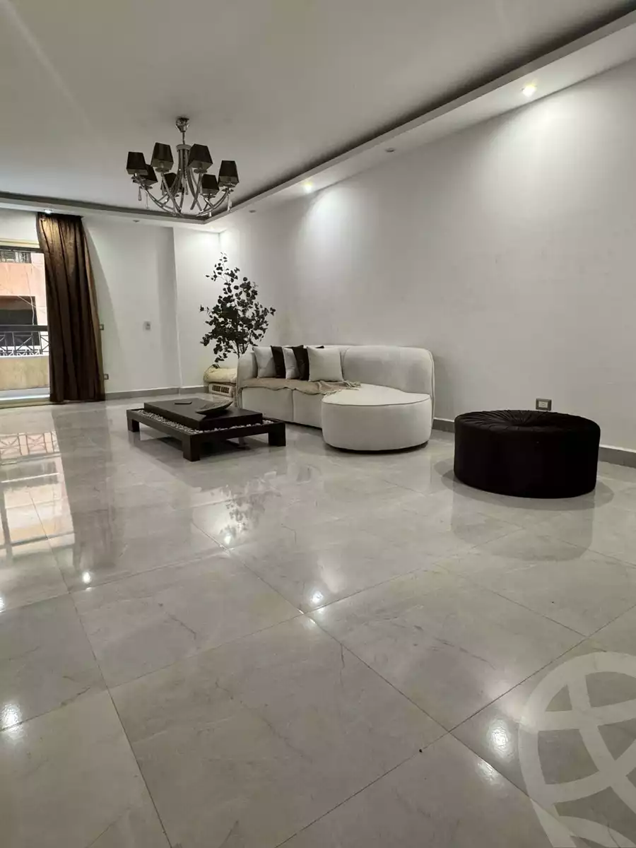 https://aqarmap.com.eg/en/listing/6092262-for-sale-cairo-mokattam-compounds-kmbwnd-jwldn-jyts