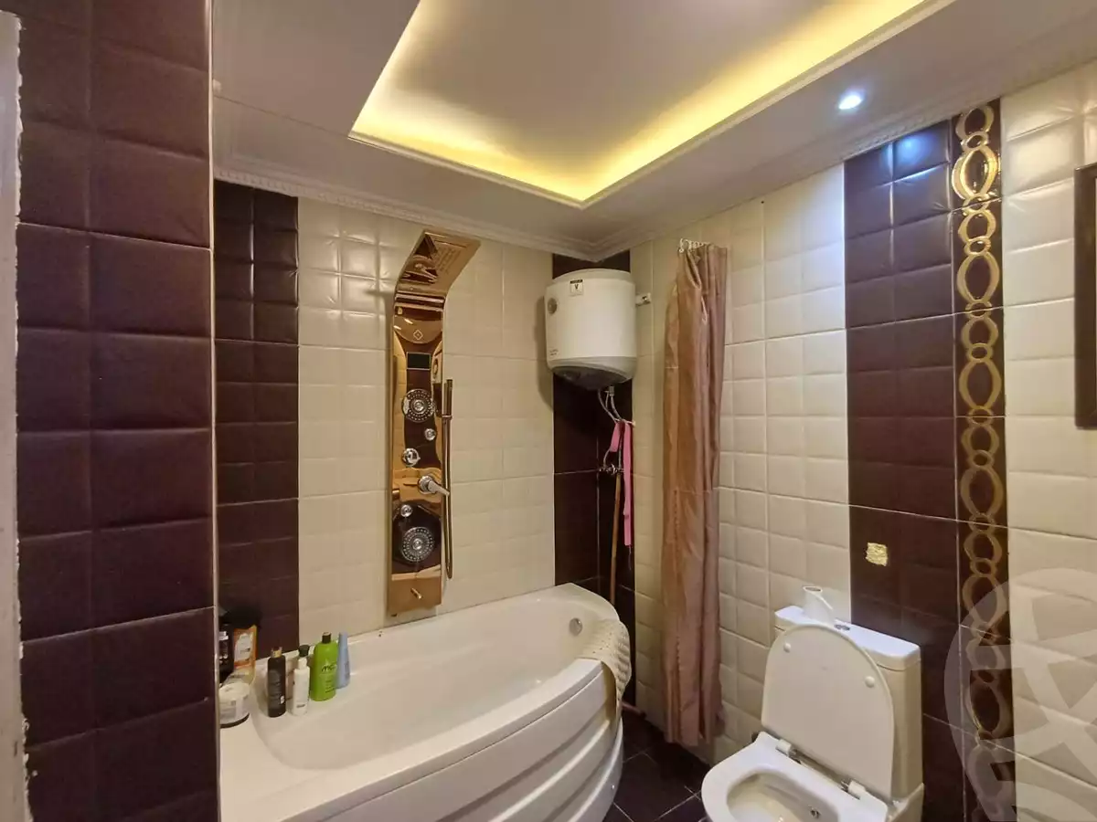 https://aqarmap.com.eg/ar/listing/6093773-for-sale-cairo-mokattam-lhdb-l-ly-shareaa-9