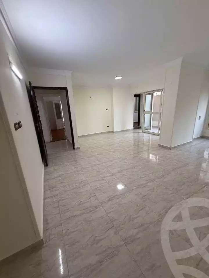 https://aqarmap.com.eg/ar/listing/6094008-for-sale-alexandria-el-montazah-sheraton-towers