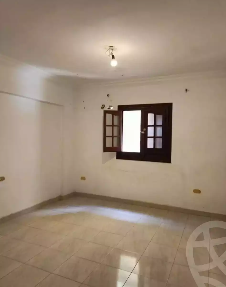https://aqarmap.com.eg/en/listing/6094641-for-rent-cairo-mokattam-lhdb-l-ly