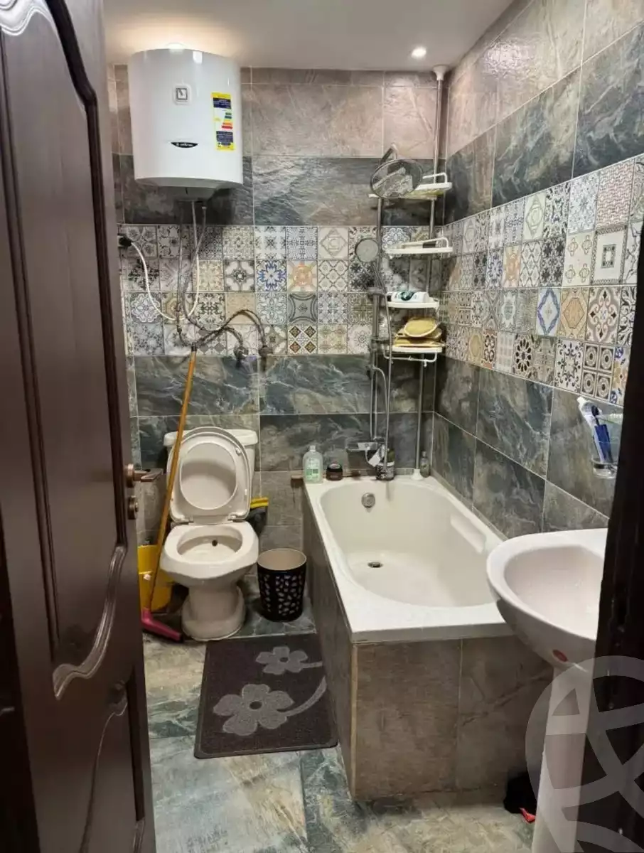 https://aqarmap.com.eg/ar/listing/6094680-for-sale-cairo-mokattam-el-hadabah-el-wosta-compounds-ebad-el-rahman-city