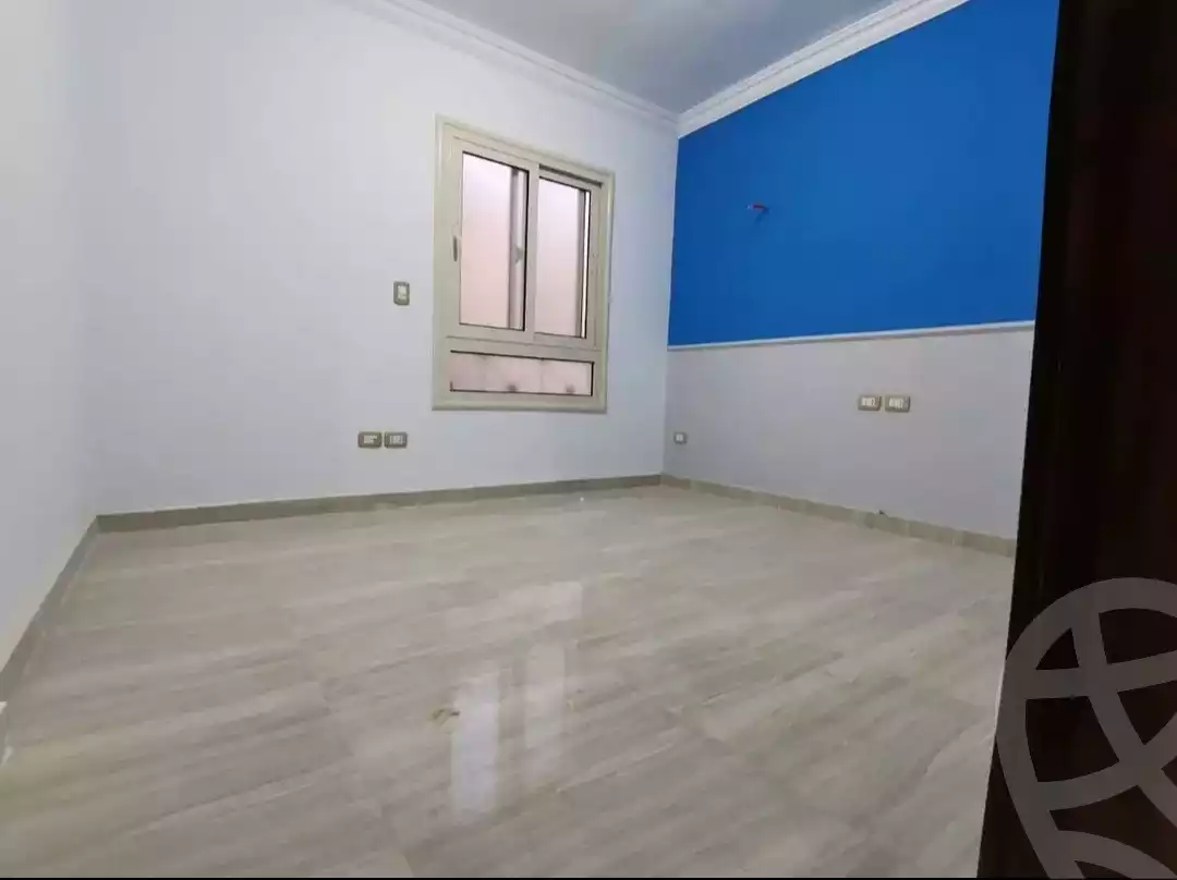 https://aqarmap.com.eg/en/listing/6094695-for-sale-cairo-mokattam-el-hadabah-el-wosta-rd-lmbhth