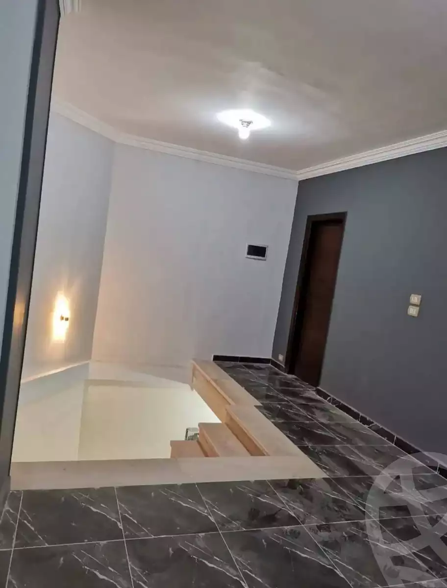 https://aqarmap.com.eg/en/listing/6094695-for-sale-cairo-mokattam-el-hadabah-el-wosta-rd-lmbhth
