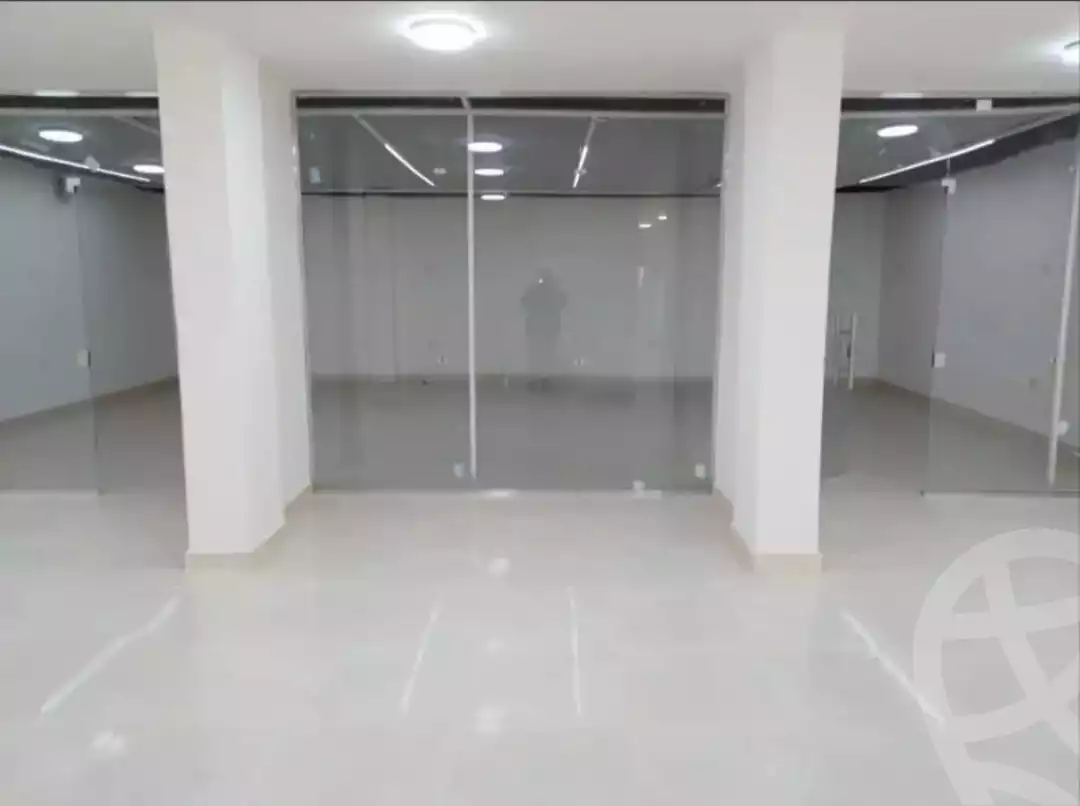 https://aqarmap.com.eg/ar/listing/6095168-for-sale-cairo-mokattam-lhdb-l-ly-shr-krym-bnwn