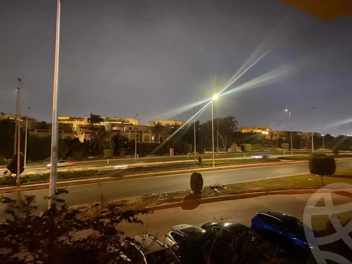 https://aqarmap.com.eg/en/listing/6095572-for-sale-cairo-el-sheikh-zayed-city-compounds-el-rabwa