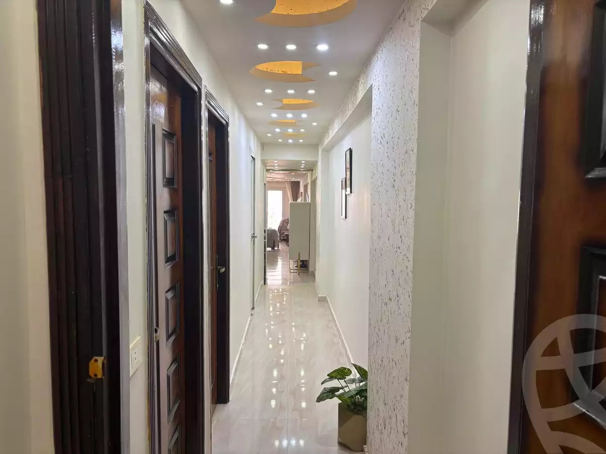 https://aqarmap.com.eg/en/listing/6096032-for-sale-alexandria-l-jmy-lbytsh-bianchiii-el-bashwat-st