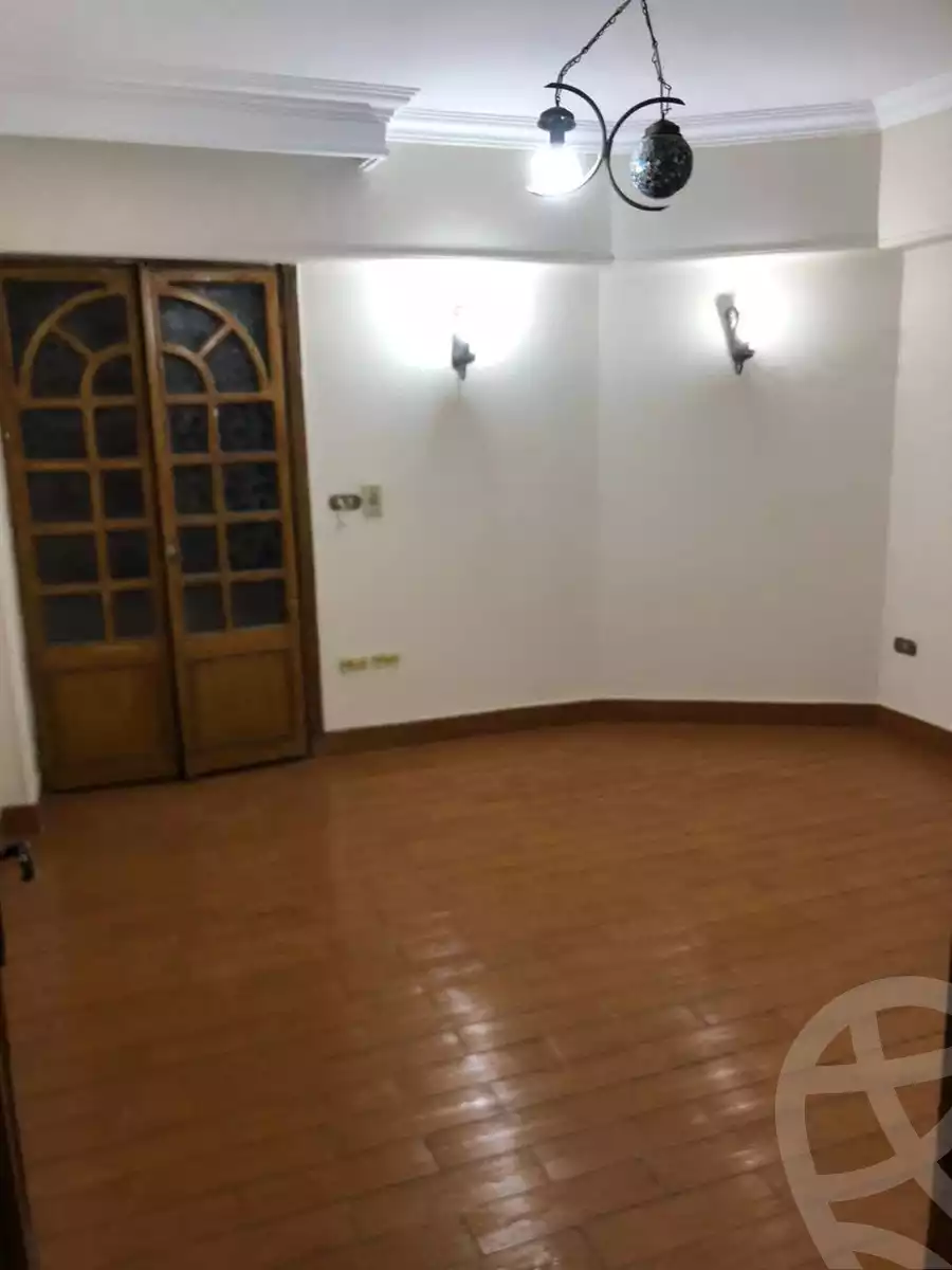 https://aqarmap.com.eg/en/listing/6096037-for-sale-cairo-mokattam-lhdb-l-ly-el-naforah-square