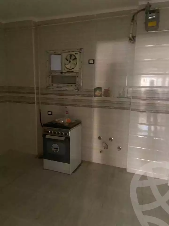 https://aqarmap.com.eg/en/listing/6096133-for-sale-cairo-mokattam-lhdb-l-ly-el-naforah-square