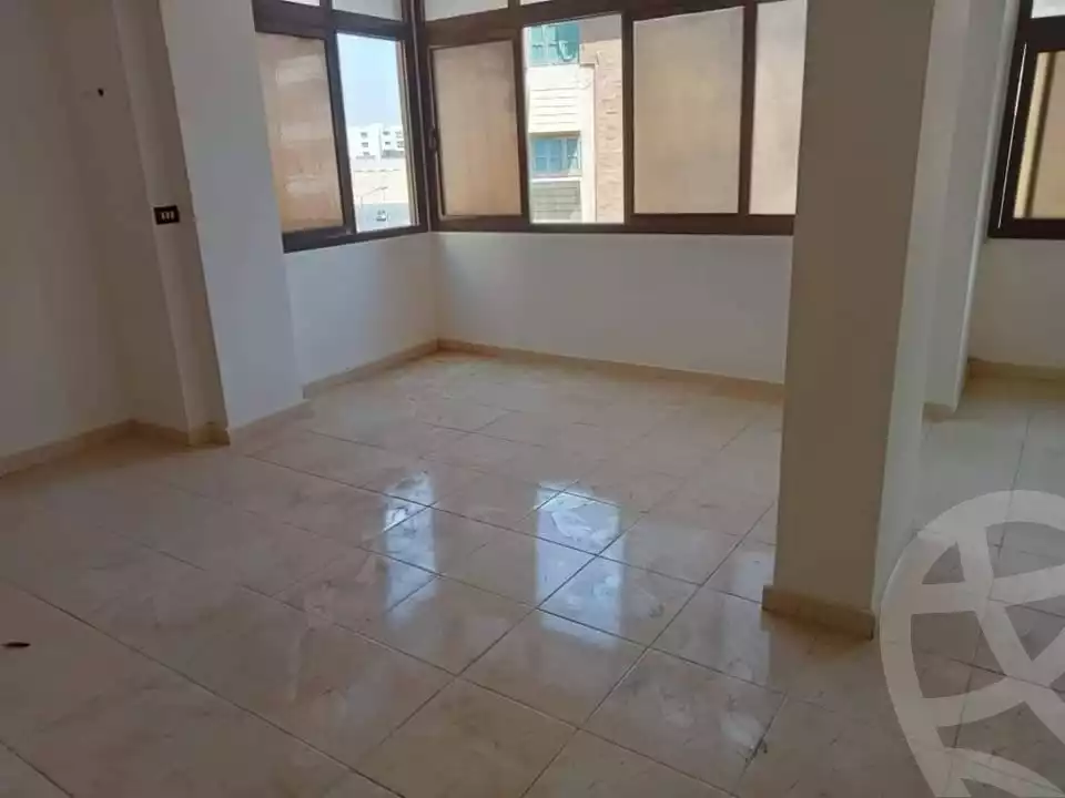 https://aqarmap.com.eg/ar/listing/6096149-for-sale-cairo-mokattam-lhdb-l-ly-diplomats-neighborhood