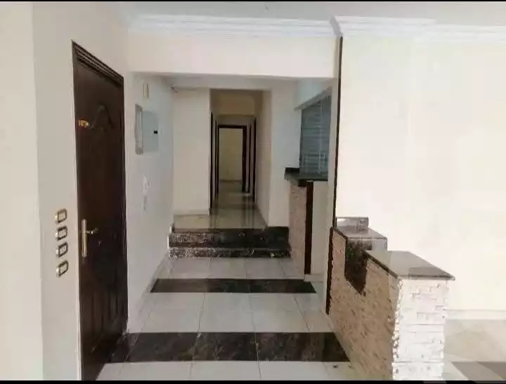 https://aqarmap.com.eg/en/listing/6096168-for-rent-cairo-mokattam-lhdb-l-ly
