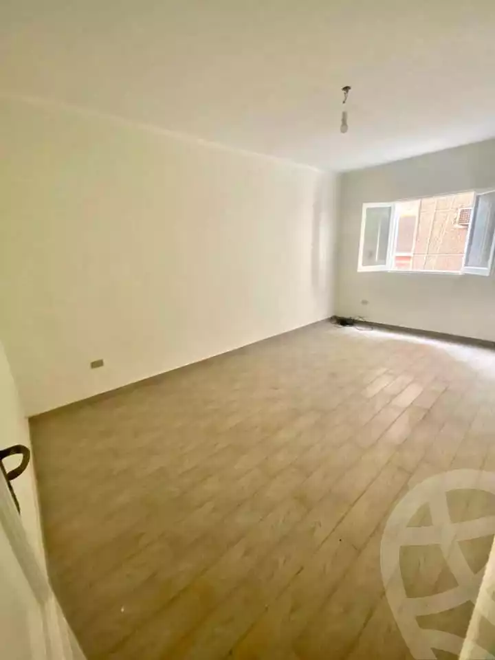 https://aqarmap.com.eg/en/listing/6096926-for-sale-cairo-hadayek-el-koba-wali-al-ahd-st