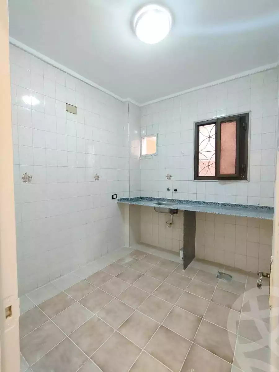 https://aqarmap.com.eg/en/listing/6097568-for-sale-alexandria-l-jmy-shataa-el-nakheel-street-2