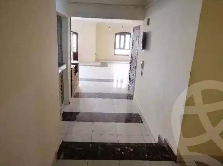 https://aqarmap.com.eg/en/listing/6097787-for-rent-cairo-mokattam-lhdb-l-ly