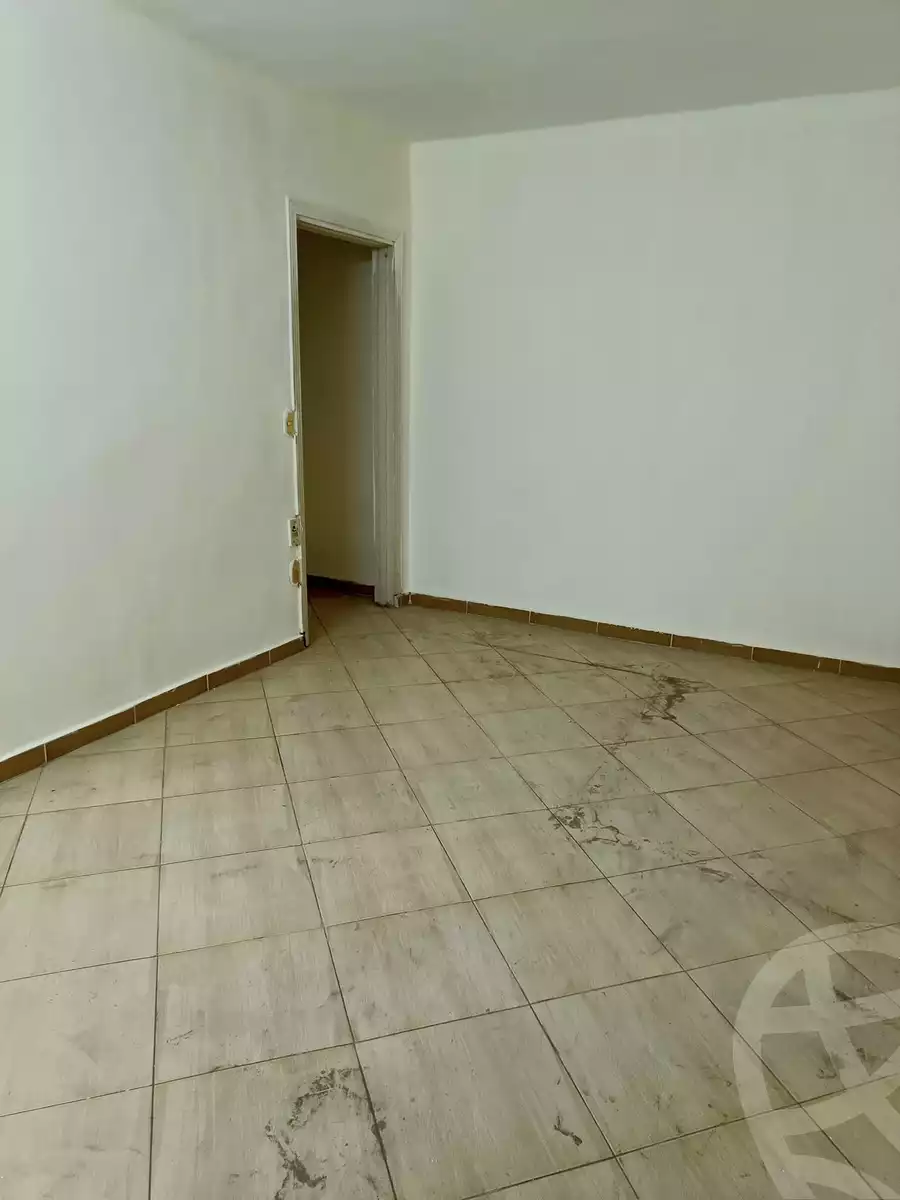 https://aqarmap.com.eg/ar/listing/6098047-for-sale-cairo-el-haram-shareaa-el-talateny