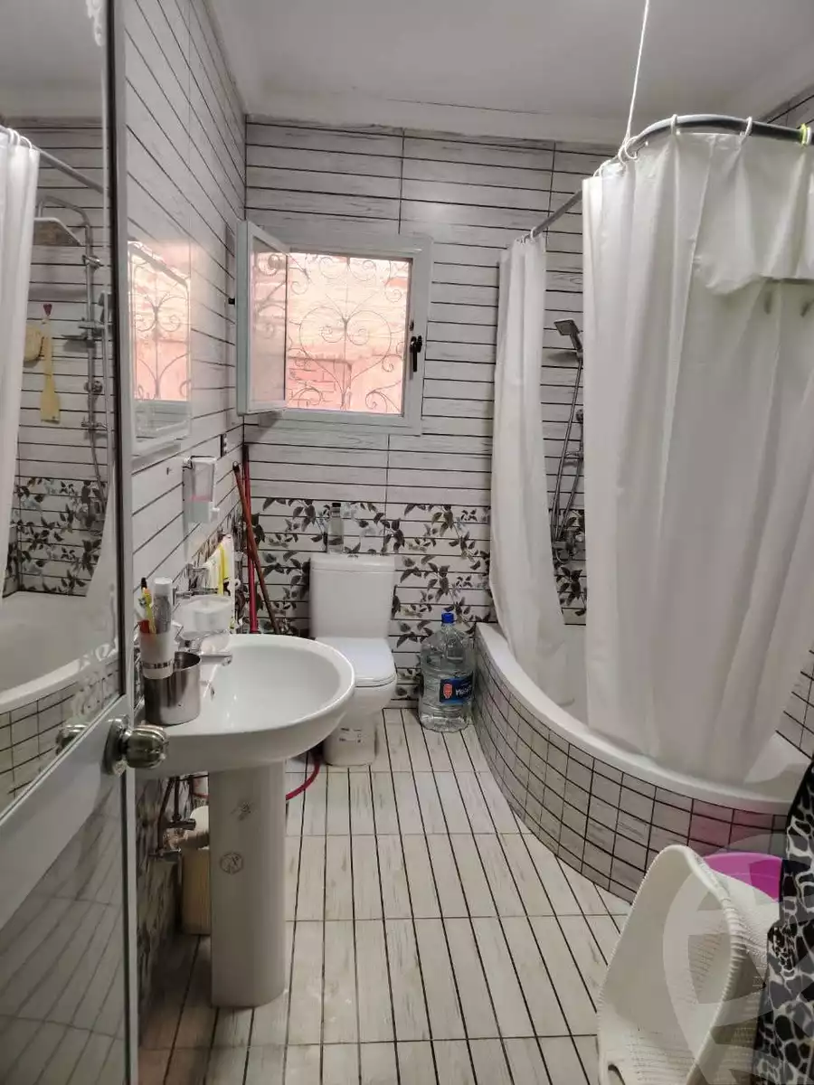 https://aqarmap.com.eg/en/listing/6098325-for-sale-alexandria-l-jmy-lbytsh-el-reyad-st