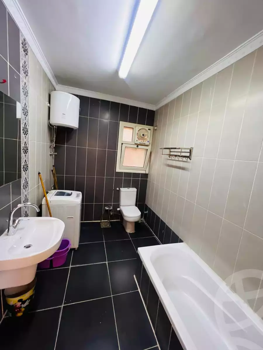 https://aqarmap.com.eg/en/listing/6098796-for-rent-cairo-manial-manial-st