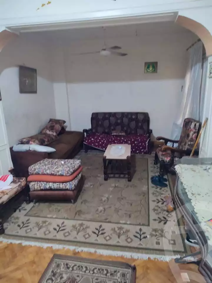 https://aqarmap.com.eg/en/listing/6098952-for-sale-alexandria-zezenia-ibrahim-el-attar-st