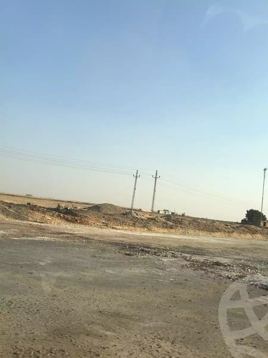 https://aqarmap.com.eg/en/listing/6099433-for-sale-cairo-6th-of-october-compounds-kmbwnd-b-twn-ryl-styt-llttwyr