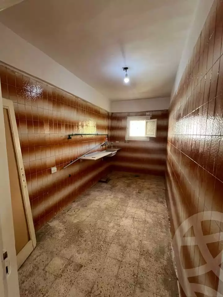 https://aqarmap.com.eg/en/listing/6100143-for-sale-alexandria-l-jmy-lbytsh-el-hay-st