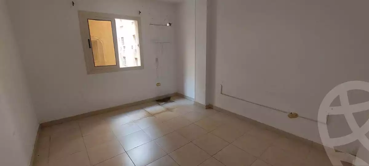 https://aqarmap.com.eg/ar/listing/6100358-for-rent-cairo-mokattam-compounds-kmbwnd-jwldn-jyts
