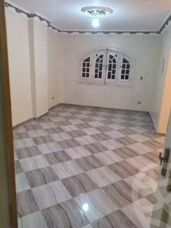 https://aqarmap.com.eg/ar/listing/6100439-for-rent-cairo-helwan-hadayek-helwan-nile-corniche-st