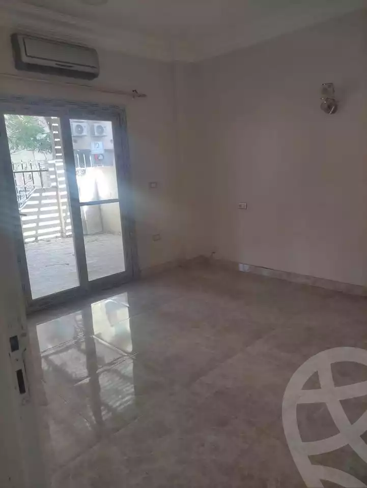 https://aqarmap.com.eg/ar/listing/6100506-for-rent-cairo-mokattam-lhdb-l-ly-shareaa-9