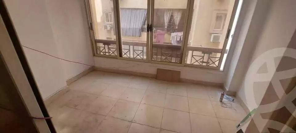 https://aqarmap.com.eg/ar/listing/6100530-for-rent-cairo-mokattam-compounds-kmbwnd-jwldn-jyts