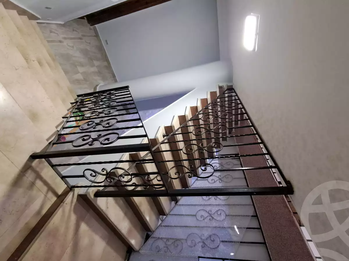 https://aqarmap.com.eg/en/listing/6100717-for-sale-cairo-el-shorouk-lmntq-lts-neighbourhood-1