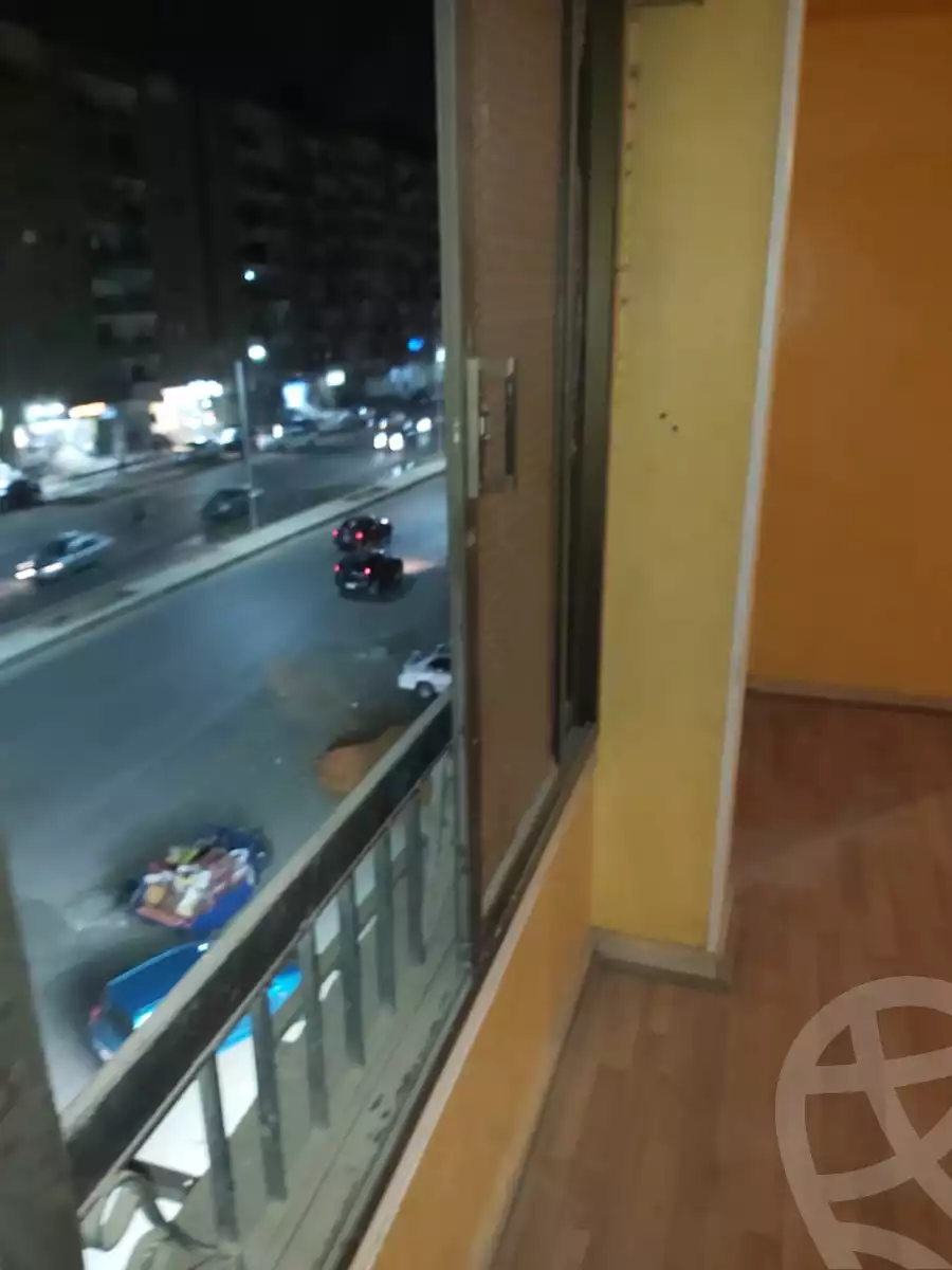 https://aqarmap.com.eg/ar/listing/6101138-for-rent-cairo-mokattam-lhdb-l-ly-shareaa-9
