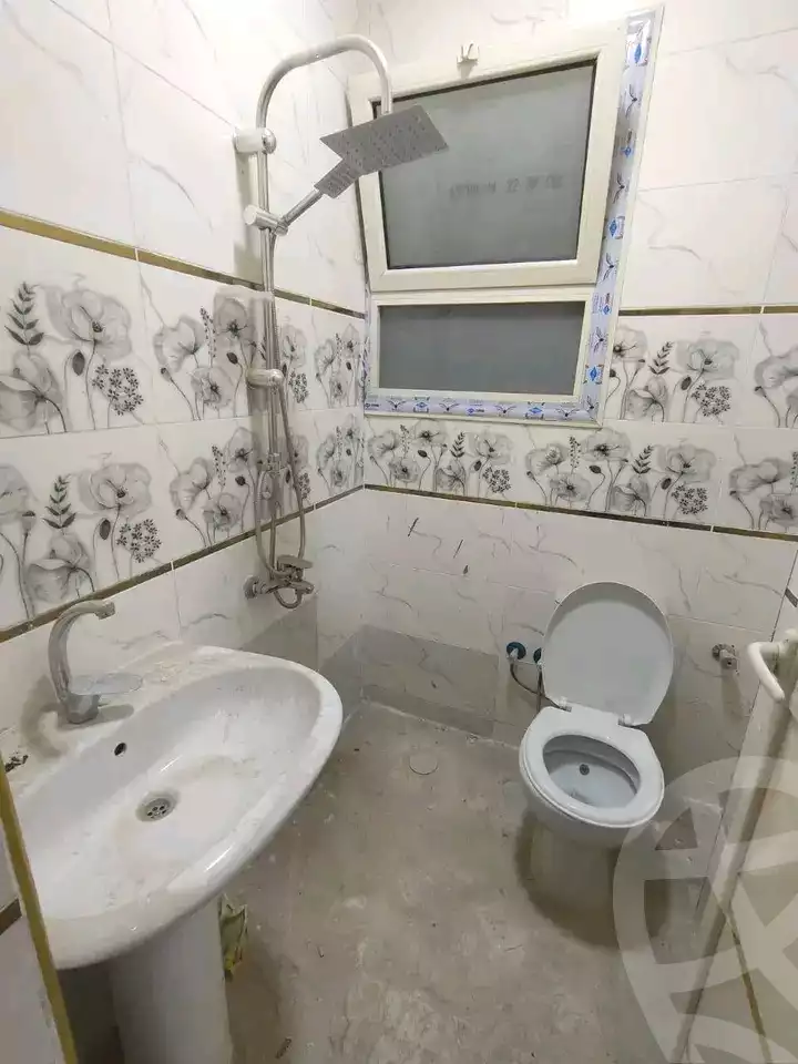 https://aqarmap.com.eg/en/listing/6101328-for-sale-qalyubia-shubra-el-khaima-shubra-el-khaima-city-teraat-el-shabouri-st
