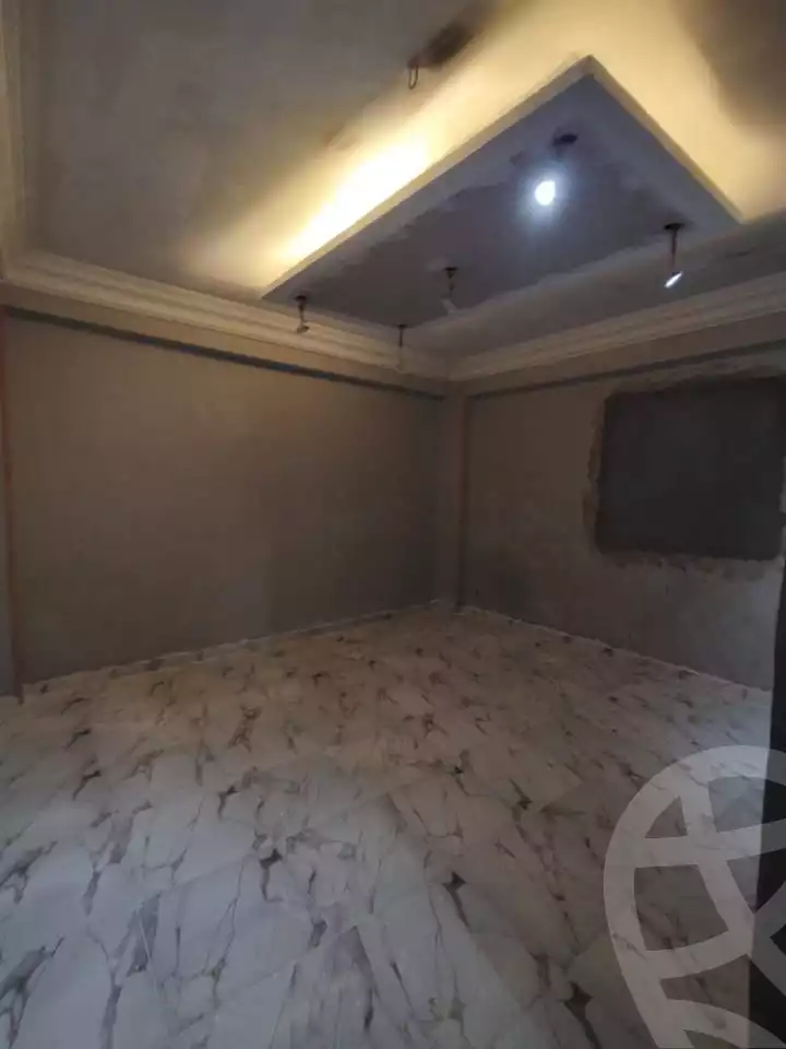 https://aqarmap.com.eg/en/listing/6101390-for-sale-qalyubia-shubra-el-khaima-om-bayoumi